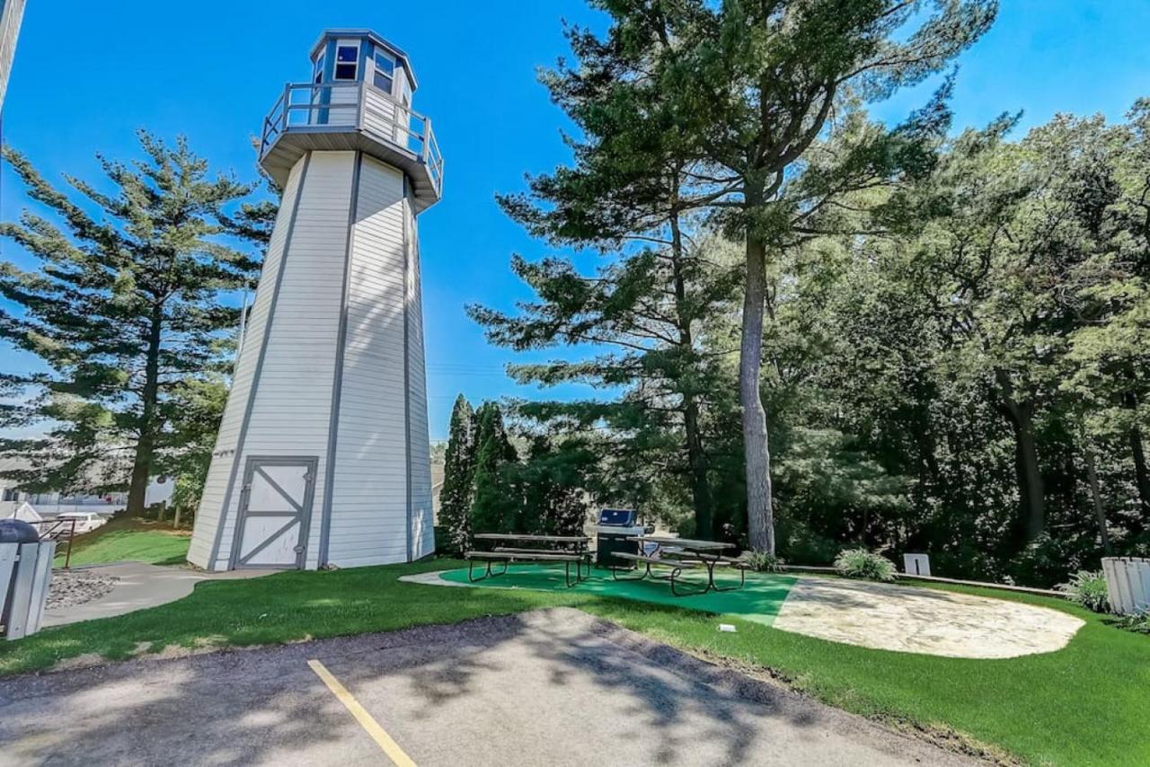 Brown Family Condo For Families Golf Trips And Girls Getaways Wisconsin Dells Eksteriør bilde