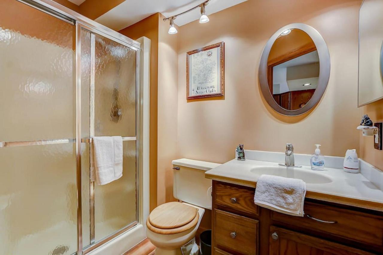 Brown Family Condo For Families Golf Trips And Girls Getaways Wisconsin Dells Eksteriør bilde